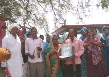 मानिकपुरी समाजो ने भजन कीर्तन पाठ करके बढ़ी धूमधाम से पाकटउत्सव मनाया गया