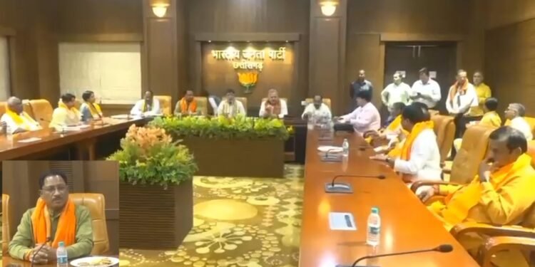 बलौदाबाजार उग्र हिंसा को लेकर CM हाउस में हाईलेवल मीटिंग शुरू,  साय ने रद्द किया जशपुर दौरा..