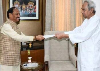 Odisha Chief Minister Naveen Patnaik ने पद से दिया इस्तीफा…