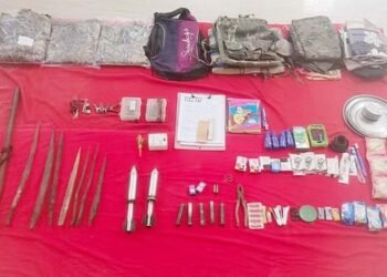 बड़ा खुलासा: ऑपरेशन के दौरान जमीन के नीचे मिला 3 स्नाइपर जैकेट, जवानों ने किया 120 से ज्यादा नक्सली ढेर