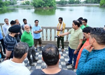 अफसरों को मूणत की चेतावनी, हर डेवलपमेंट प्रोजेक्ट पर हैं पूरी नजर, गलती नहीं करूंगा बर्दाश्त