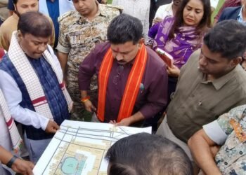 Deputy Chief Minister Vijay Sharma took a review meeting of organizing Bastar Olympics 2024 division level competition.