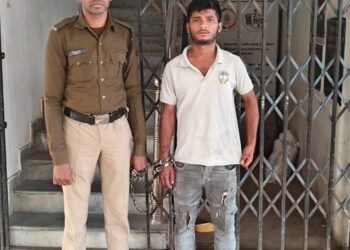 Accused Chahat Sen arrested with sharp knife