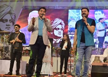 Sports and Youth Welfare Minister Tank Ram Verma also held the mike: Youth of Chhattisgarh danced