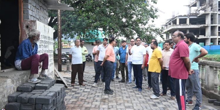 करबला तालाब सौंदर्यीकरण कार्य का विधायक राजेश मूणत ने किया निरीक्षण, दिए व्यापक दिशा-निर्देश