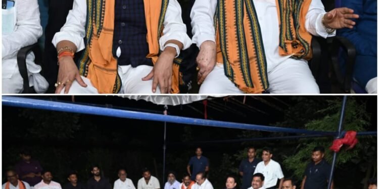 Spiritual event in Anshula took political tone, Minister Dayaldas Baghel and MLA Dr. Sampat Agarwal expressed their wish for regional prosperity