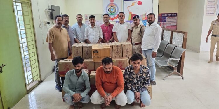 3 accused arrested for illegally transporting illicit liquor manufactured in Madhya Pradesh
