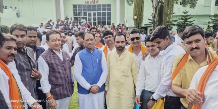 Strong initiative of MLA Dr. Sampat Agarwal, voice of public representatives reached the doors of power