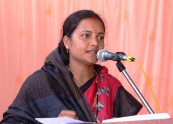 Surajpur got the gift of road development due to the efforts of Minister Rajwada