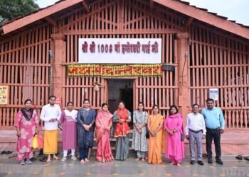 Minister Laxmi Rajwada reached Dantewada on Bastar tour, visited Maa Danteshwari