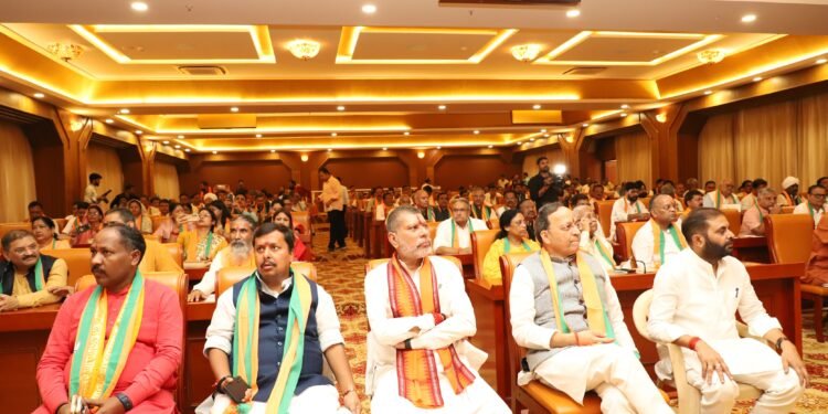 Modi praised Khelo India Water Sports in Srinagar