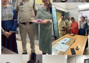 Maruti Foundation and Heritage India expressed respect by tying Rakhi to the police personnel, the soldiers said – this was an emotional moment for us