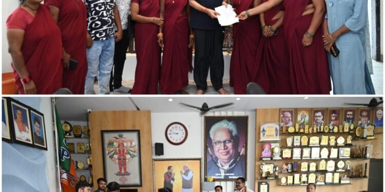 The MLA took a pledge on the suffering of the female cleaning workers of the health center, said- Our goal is to give dignity to every hand