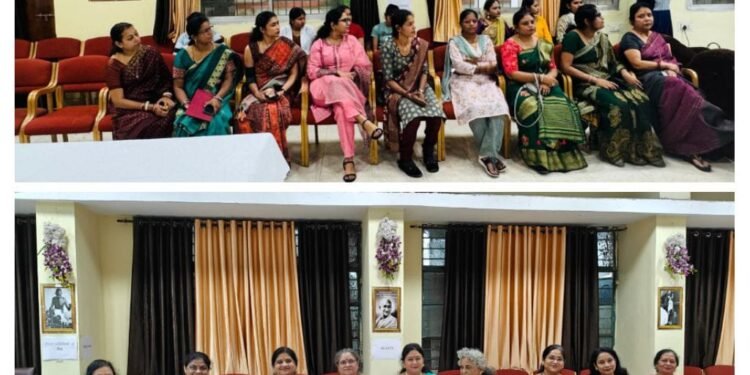 A reunion of former students was held with great enthusiasm at Government Dudhdhari Bajrang Mahila Mahavidyalaya, Raipur.