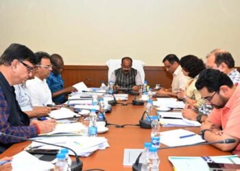 Deputy Chief Minister reviewed the works of Urban Administration Department