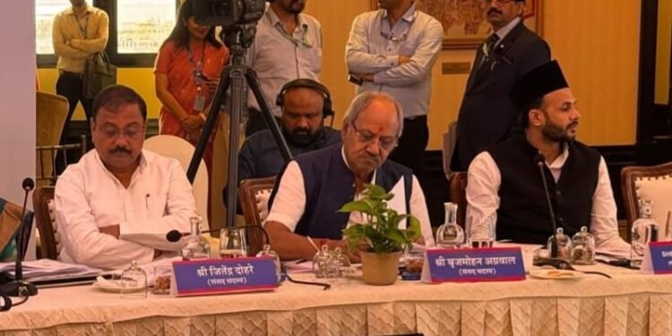 Parliamentary Committee Meeting in Mumbai - MP Brijmohan made important suggestions on education and sports reforms