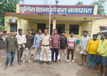 10 gamblers arrested while gambling in Thana Gobra Navapara area