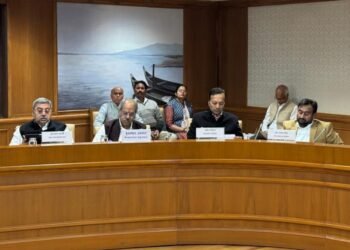The MP raised several important issues including redevelopment of Bhilai Township, Bhilai Hospital in the Parliamentary Committee meeting, see full news