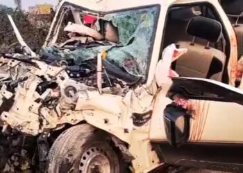 Horrific road accident; five people including two army soldiers killed