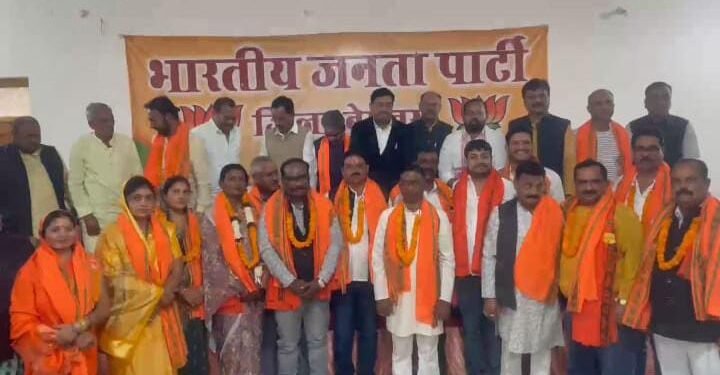 Welcome and respect to the newly appointed office bearers of BJP District Bemetara