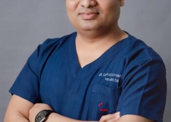 NH MMI Raipur doctor achieves significant neurosurgical milestone by performing 100 successful brain and spine tumor surgeries in 1.5 years