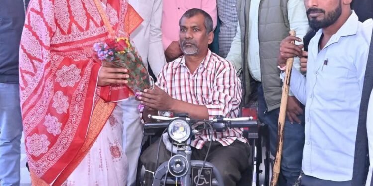 Minister Laxmi Rajwade extends greetings on International Day of Persons with Disabilities _Newsxpess
