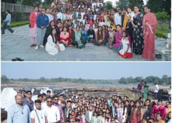 Students of free coaching centre Shri Ram Academy went on an educational tour of Bastar with MLA Sahu.