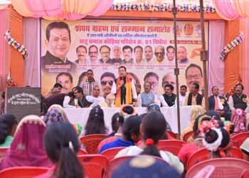 MLA Dr. Sampat attended the oath taking ceremony of Sahu community_Newsxpress