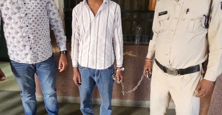 Joint action by Anti Crime and Cyber Unit and Telibandha Police Station_Newsxpress