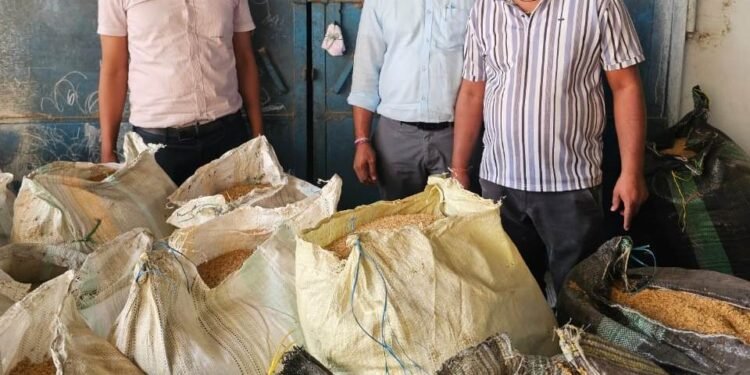 Administration takes major action against irregularities, seals stocks of three Poha mills_Newsxpress