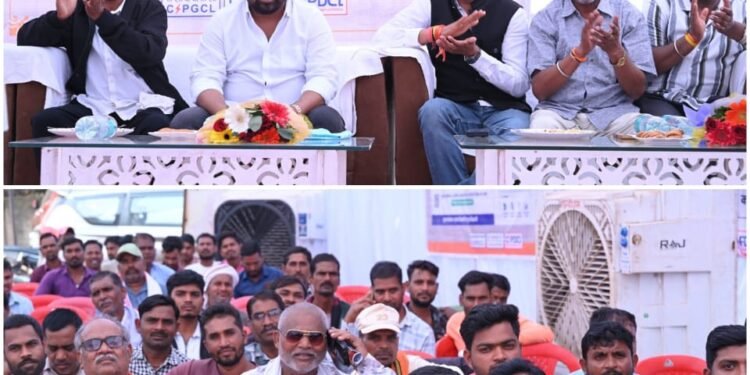 The Silver Jubilee celebrations of the formation of Chhattisgarh state were held in a grand manner by the Electricity Department, Bemetara Division.