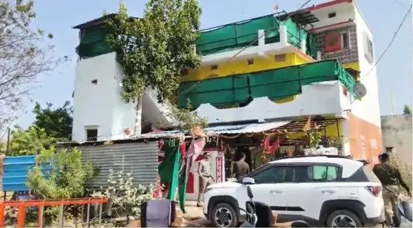 A sex racket was exposed; boys and girls were found in suspicious circumstances, and a schoolgirl in uniform was also present.