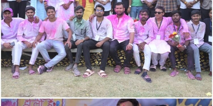 MLA Dipesh Sahu attended the program “Colors of Holi – With Bemetara” as the chief guest.