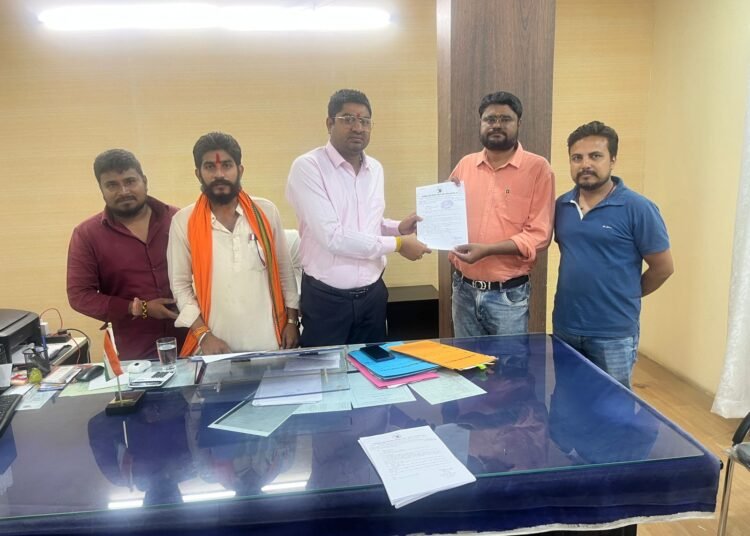 Anger in the Sangh due to corporation action on Devbhog milk parlors