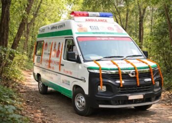 Life has taken a new turn in Lemru, with the Sanjeevani 108 service providing prompt treatment to villagers.