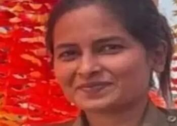 Female police officer found hanging in police line, department in turmoil