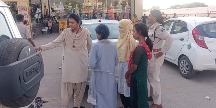 Due to the quick response of the Pink Patrol team, one accused was caught on the spot.