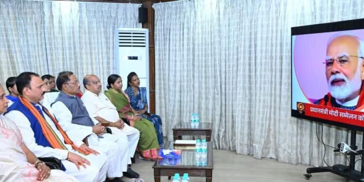 "The Nari Vandan conference resonated till Raipur, Purandar Mishra said – this is the identity of the new India"