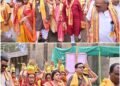 A grand Kalash Yatra started from Nilanchal Bhawan to Mangal Bhawan, Sumit Agarwal and his wife became the chief hosts.