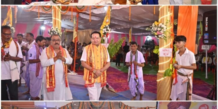 Basna MLA Dr. Sampat Agarwal's birthday celebrated with religious rituals and service activities