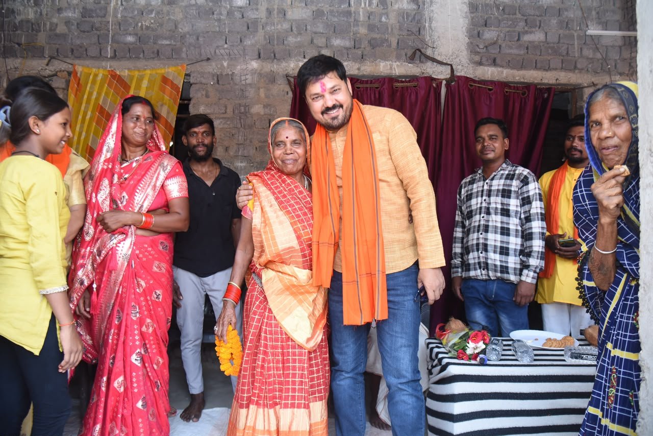 "Door-to-Door Campaign: The aim is to inform every citizen about the government's public welfare schemes and ensure that the underprivileged receive their benefits." — Anuj