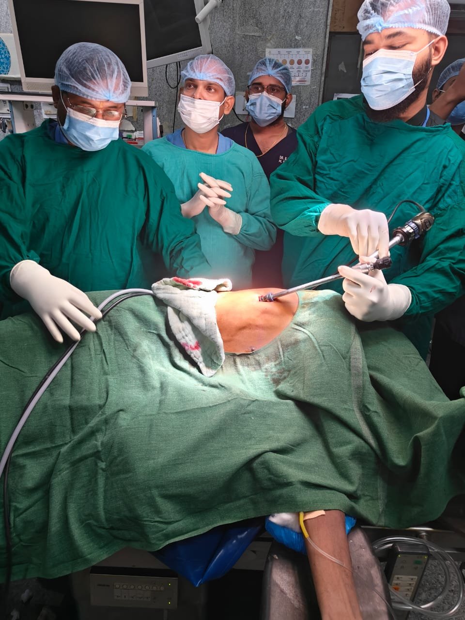 Successful treatment of TB-related pleural effusion using modern Video-Assisted Thoracoscopic Surgery (VATS) for the first time at SIMS.