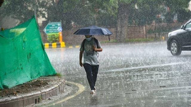 Average rainfall of 489.5 mm recorded in the district.